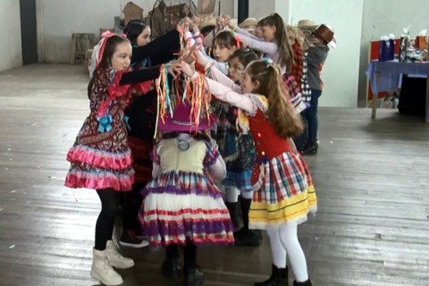 ECM - Escola Coração de Maria realiza no Centro de Eventos São Basílio Magno seu tradicional: "Arraia do Coração"