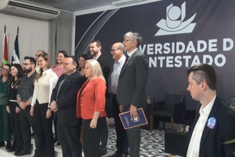 UnC/PU e Alvi/UV-PU proporcionaram espaço de memória e reflexão sobre a "Pandemia" com escritor Pedro Lichtnow